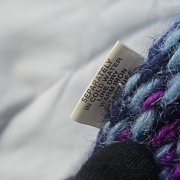 Wool Sweater - Picture 6 of 6